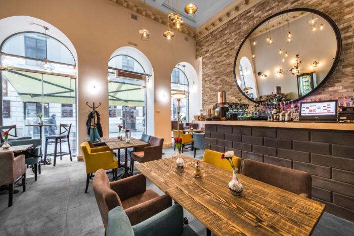 Le Papillon Restaurant